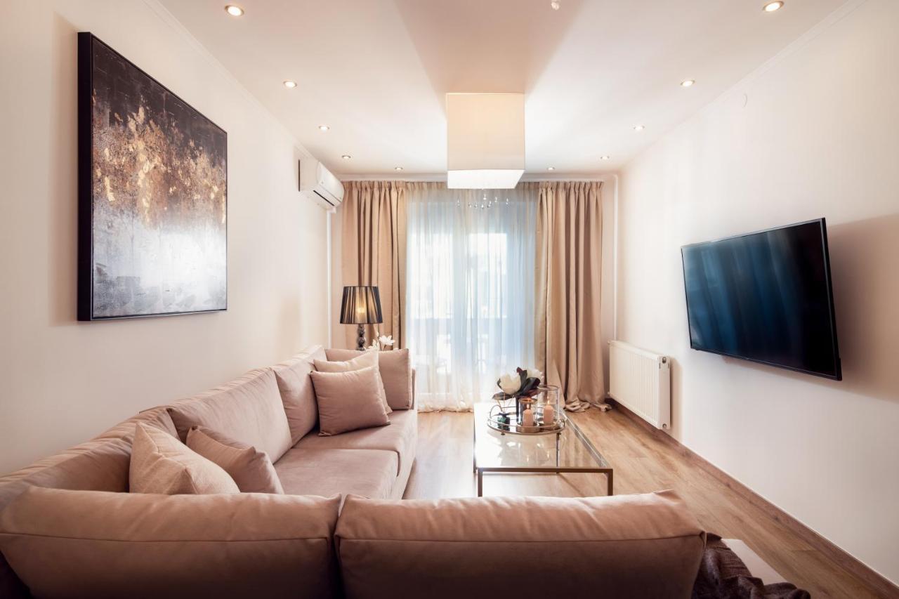 Maison Downtown Luxury Apartments! مدينة زاكينثوس المظهر الخارجي الصورة
