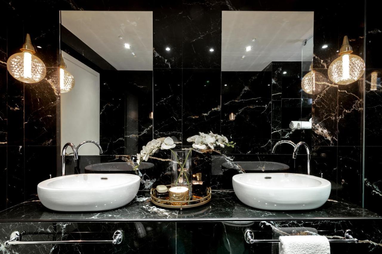 Maison Downtown Luxury Apartments! مدينة زاكينثوس المظهر الخارجي الصورة