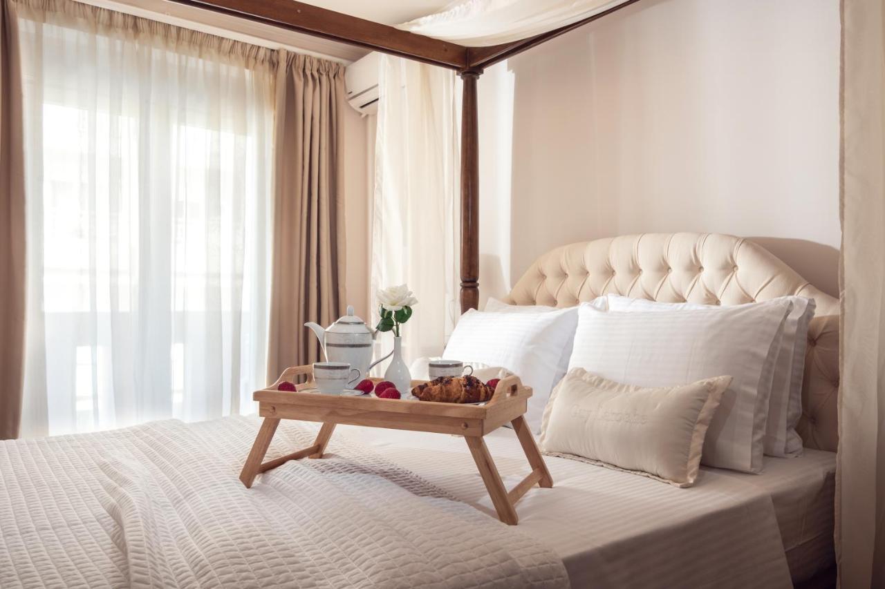 Maison Downtown Luxury Apartments! مدينة زاكينثوس المظهر الخارجي الصورة